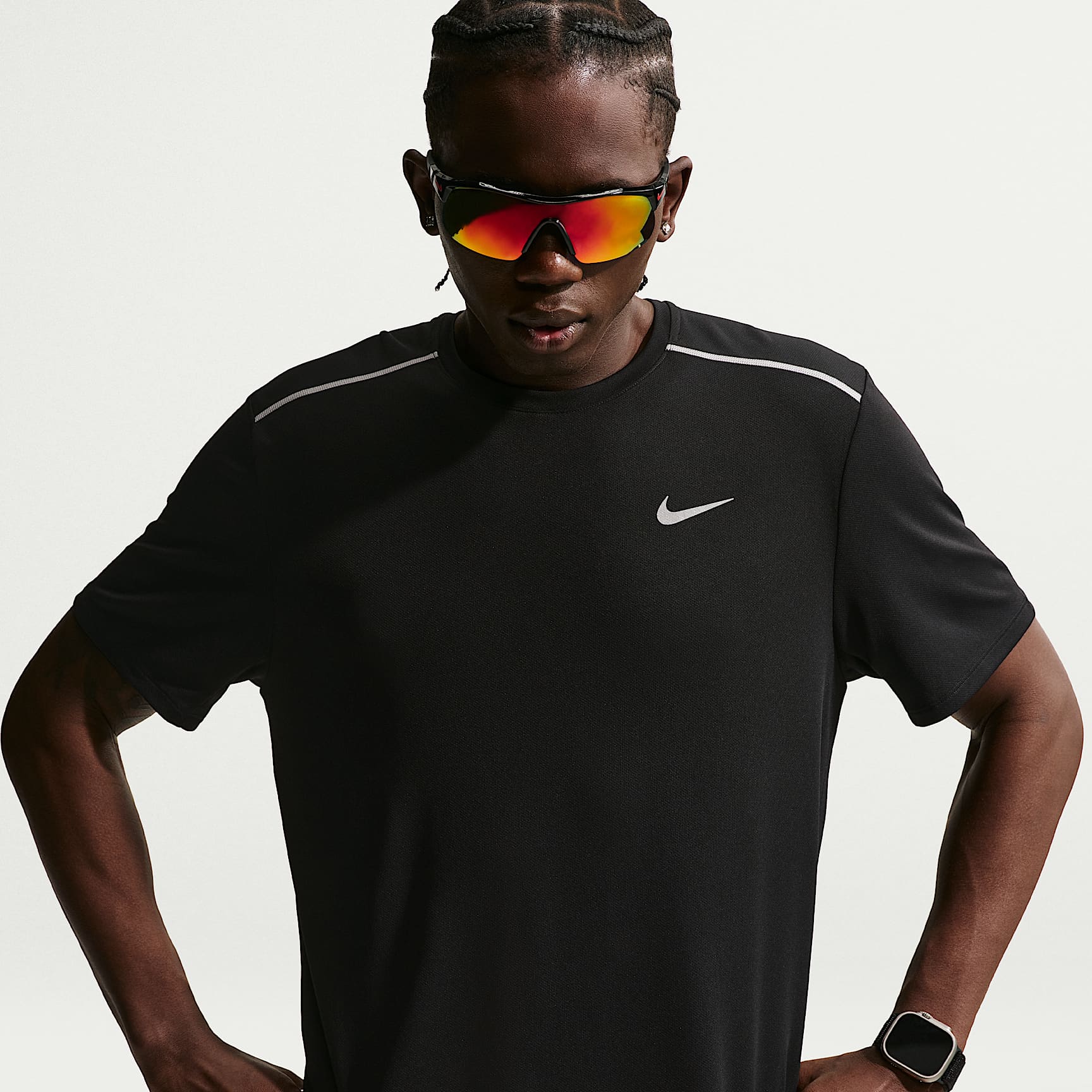 Nike DRI-FIT M ダークグレー 陸上用シャツ　elite Nike Miler Men's Dri-FIT Short-Sleeve Running Top. Nike.com